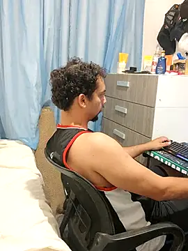 lzinrj's Webcam Show