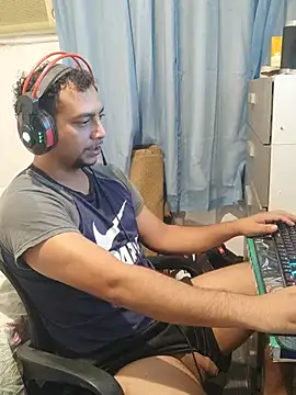 הופעת וובקאם של lzinrj