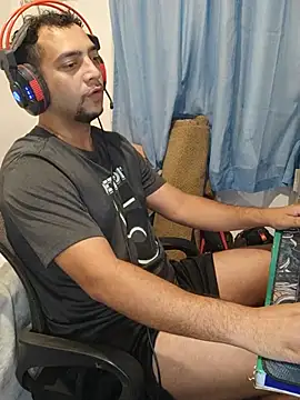 lzinrj's Webcam Show