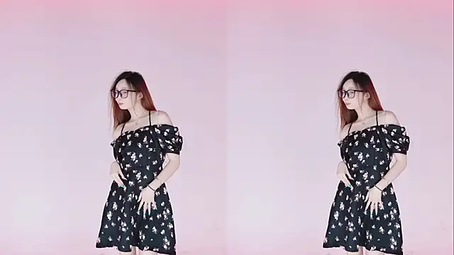 HoneyRae001 Webcam-Show