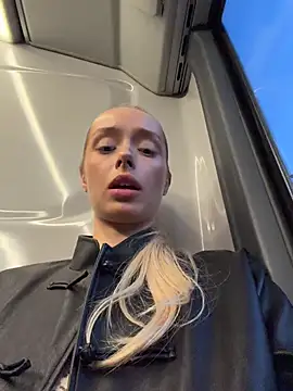 PollyDolly Live XXX-Chat
