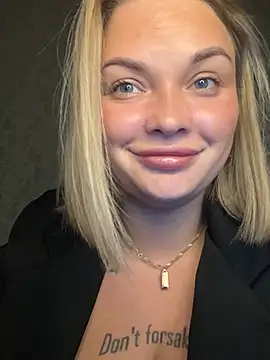 EvaDelicious_ Live XXX-chat