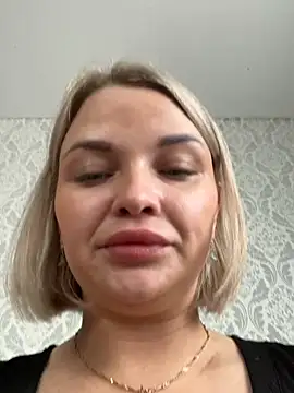 EvaDelicious_'s Live XXX Chat