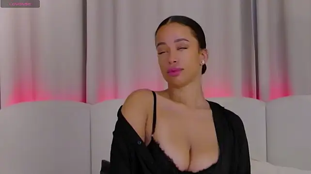 CamilleeAmourr – Live XXX-chat