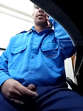 morenogostoso29 网络视讯表演