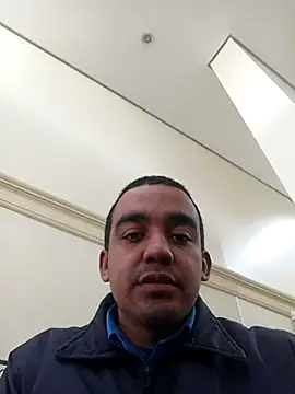 morenogostoso29: διαδικτυακό σόου στην κάμερα