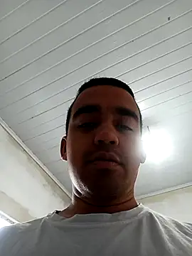 Show de morenogostoso29 na webcam