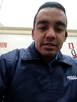 Show de morenogostoso29 na webcam