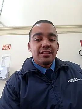 Show de morenogostoso29 na webcam
