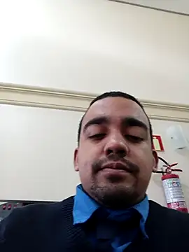 morenogostoso29 Show in webcam