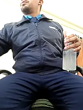 Show de morenogostoso29 na webcam