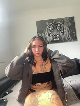 loveezoe – webcam-show