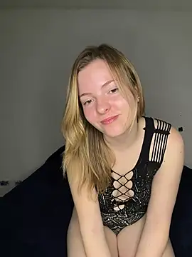heyitskiara Show Webcam