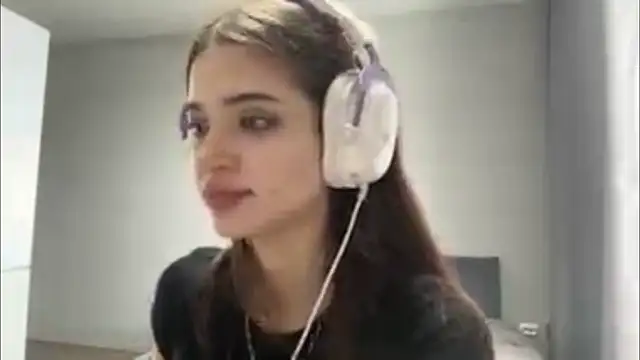 NicolleBarreto Chat XXX in diretta