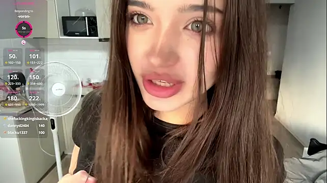 NicolleBarreto's Live XXX Chat