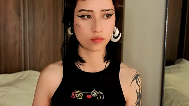 Chat XXX en directo de HannahSky_