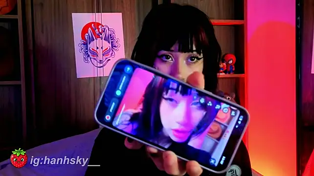 HannahSky_'s Live XXX Chat