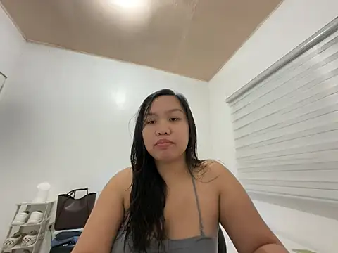 tricia_'s Live XXX Chat