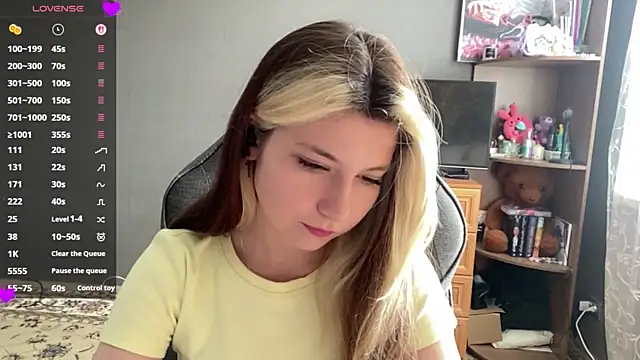Show de SherikaAzzarella na webcam