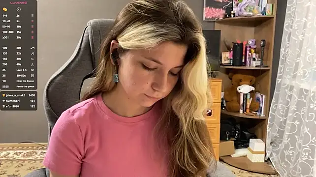 Chat XXX en directo de SherikaAzzarella