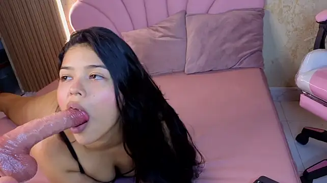 Valka_Store Show in webcam