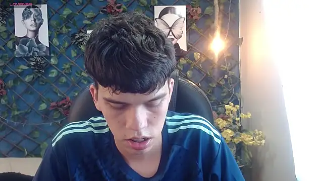Chat +18 de jac_cox ao vivo