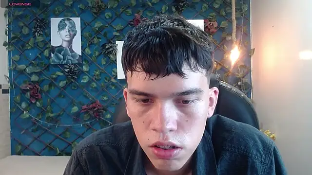 jac_cox's Webcam Show