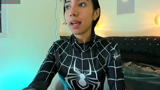 Chat XXX en directo de Nicole_jade