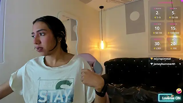 Chat XXX en directo de Nicole_jade
