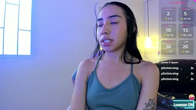 Chatroom XXX en direct de Nicole_jade