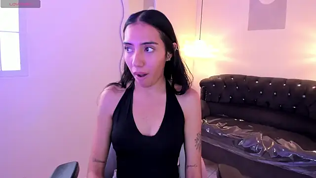Chat XXX en directo de Nicole_jade