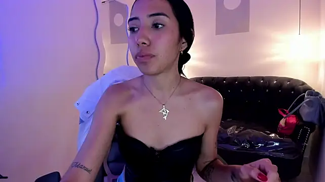 Nicole_jade: онлайн-секс-чат