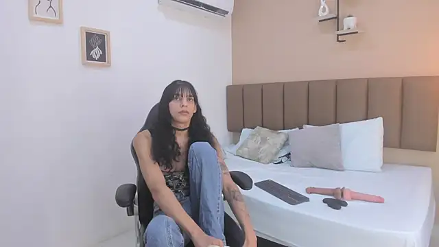 הופעת וובקאם של Angelwalker_Mg