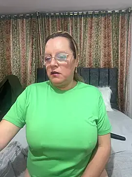 MALU0617: онлайн-чат