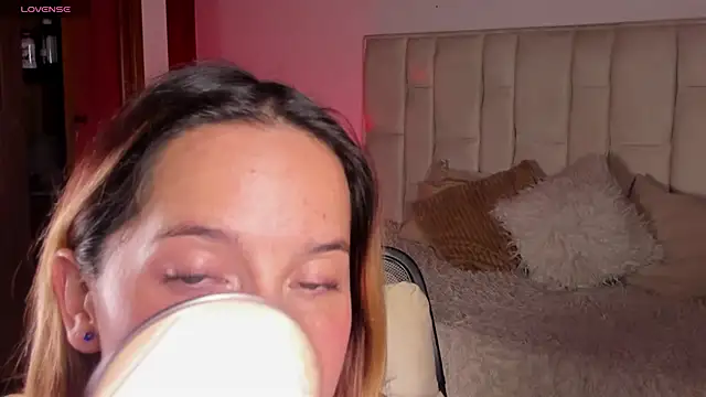 Webkamerová show SophieeMillers