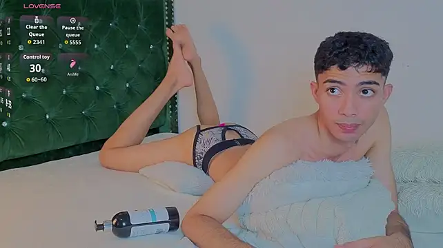 Adriann_voss 在線直播表演
