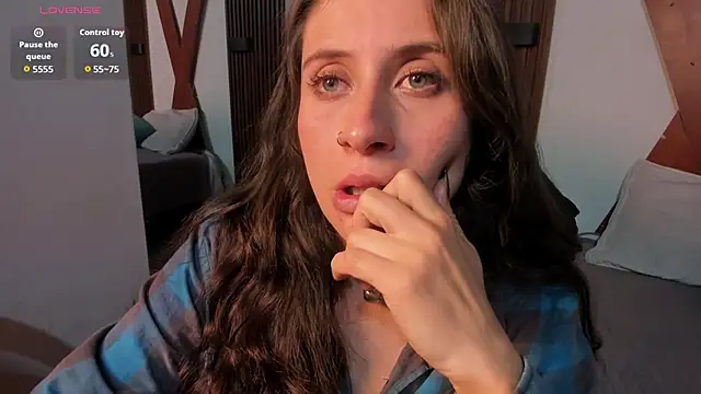 Chat +18 de nina_daft ao vivo