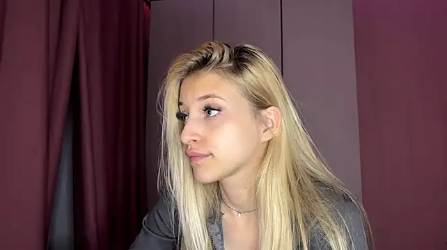 FiveFootBlonden Webbikameraesitys