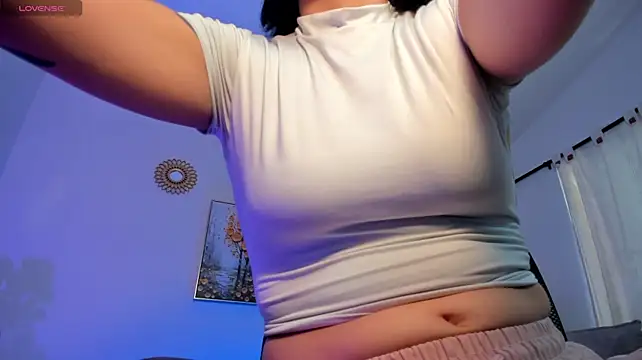 Naiely_Naides – Naživo XXX chat