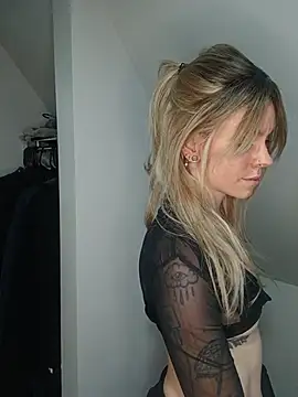 EvyLime's Webcam Show