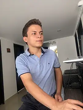 _Leo_Boy Webcamshow