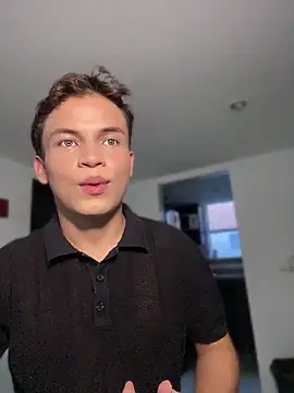 _Leo_Boy Шоу с уебкамера