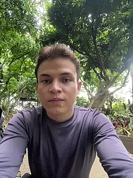 _Leo_Boy Webcamshow