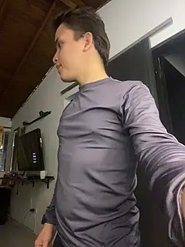_Leo_Boy webcam show