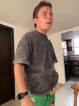 _Leo_Boy webcam show
