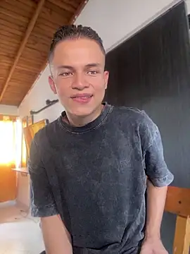 _Leo_Boy webcam show