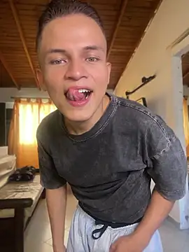 _Leo_Boy Webcamshow