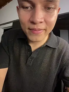 _Leo_Boy 网络视讯表演