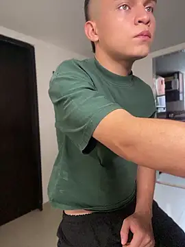 _Leo_Boy Webcamshow