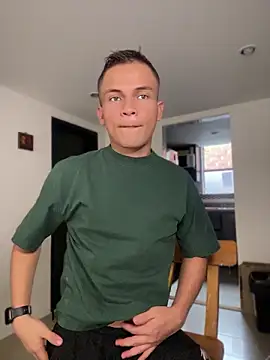_Leo_Boy Webcam show